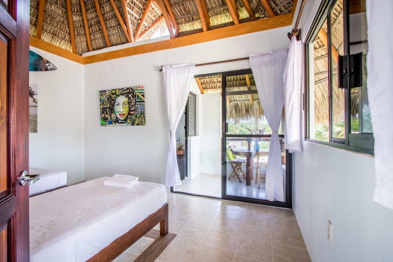 Hostel Experiencia Surf Camp Brisas de Zicatela Zewnętrze zdjęcie